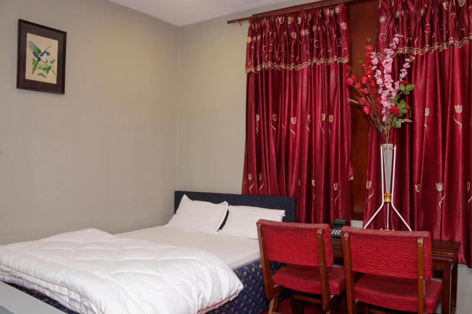 Hotel Dimond Grand Villa 카트만두 외부 사진