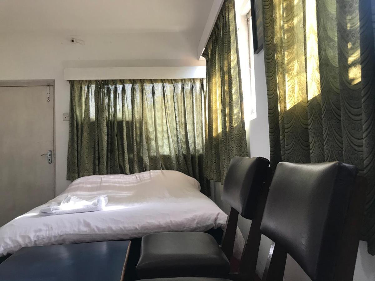Hotel Dimond Grand Villa 카트만두 외부 사진